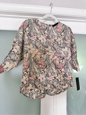NWT Zara Floral Print Blouse size Large
